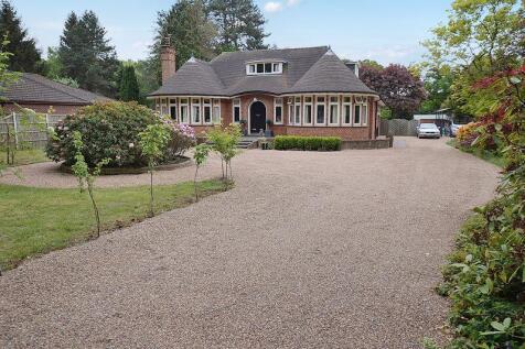 Tree Haven, 33 Stixwould Road... 3 bed detached bungalow for sale