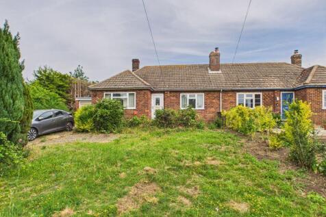 2 bedroom semi-detached bungalow for sale