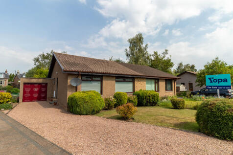 2 bedroom semi-detached bungalow for sale