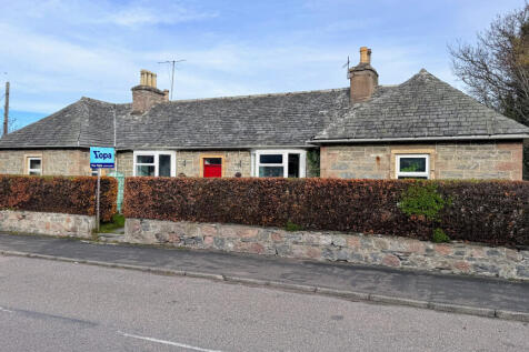 5 bedroom detached bungalow for sale