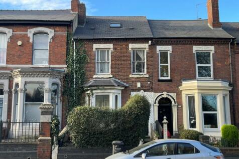 6 bedroom terraced house for sale