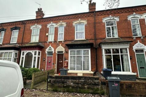 5 bedroom terraced house for sale