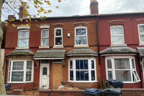 4 bedroom terraced house for sale