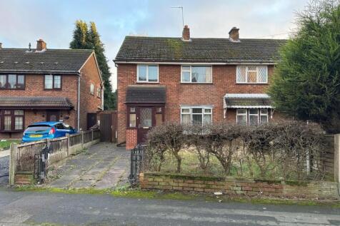 5 Slim Avenue, Bilston, WV14 8RY 3 bed semi