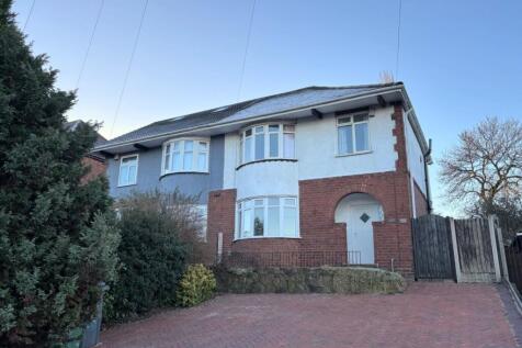 191 New Birmingham Road, Tividale... 3 bed semi