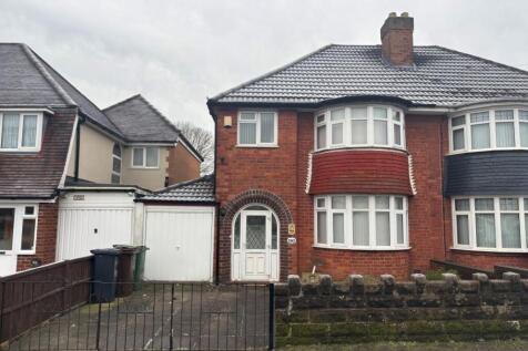 190 Chester Road, Castle Bromwich... 3 bed semi