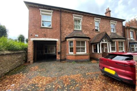 187 Tettenhall Road, Wolverhampton... 6 bed detached house for sale