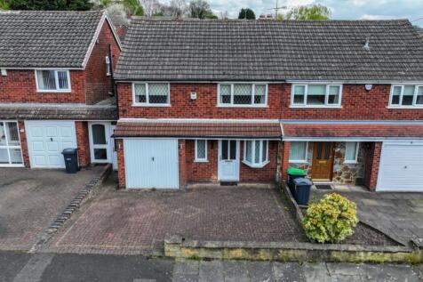 10 Claverdon Drive, Birmingham, B43 5HP 3 bed semi