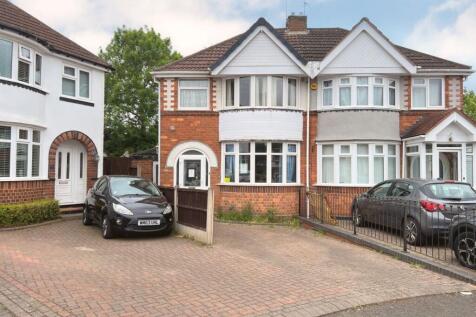 20 Broadway Croft, Sheldon... 3 bed semi