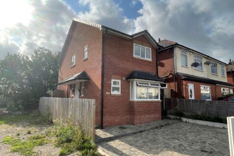 40A Forton Avenue, Bolton, BL2 6JF 3 bed detached house for sale