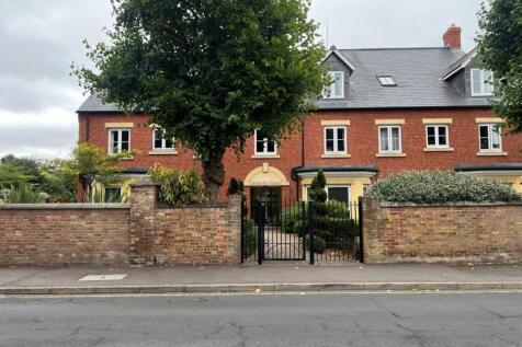 Flat 8 Bluebell Court, High Street... 2 bed retirement property for sale