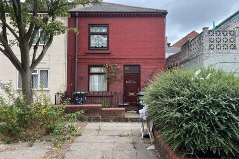 92 Princes Street, Eastwood... 2 bed end of terrace house for sale