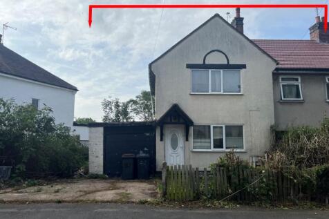 51 Waverley Avenue, Nuneaton, CV11 4RS 3 bed terraced house for sale