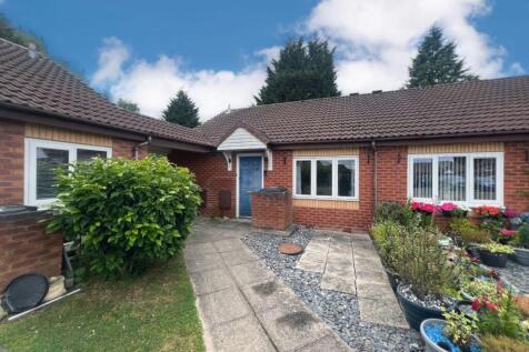 10 Shaftsbury Close, Bilston, WV14 7QZ 2 bed bungalow for sale