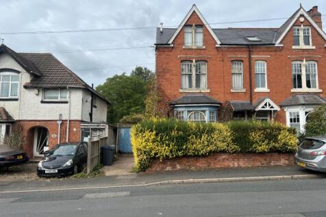 86 Woodland Road, Northfield... 5 bed semi