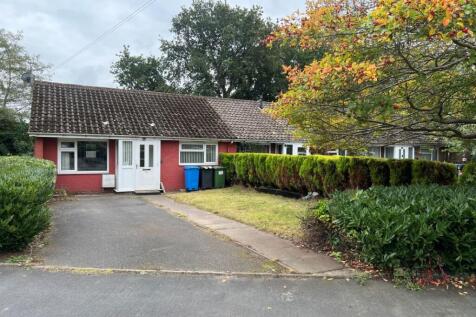 85 Hill Street, Essington... 2 bed bungalow for sale