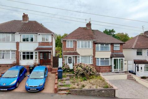 27 Woolacombe Lodge Road, Selly Oak... 3 bed semi