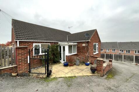 2 bedroom detached bungalow for sale