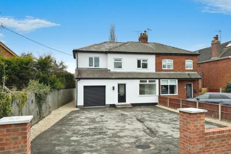 4 bedroom semi-detached house for sale