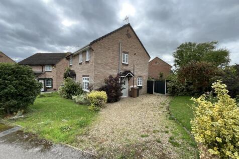 2 bedroom semi-detached house for sale