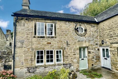 2 bedroom cottage for sale
