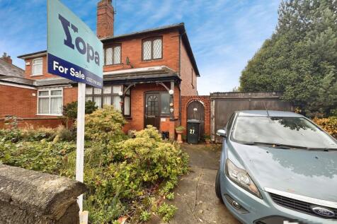 3 bedroom semi-detached house for sale