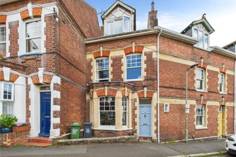 4 bedroom terraced house for sale