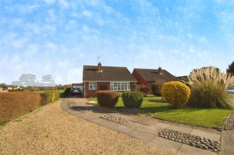 Borrowdale Close, Gunthorpe... 3 bed chalet for sale