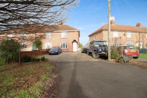 Spalding Road, Deeping St James... 3 bed end of terrace house for sale