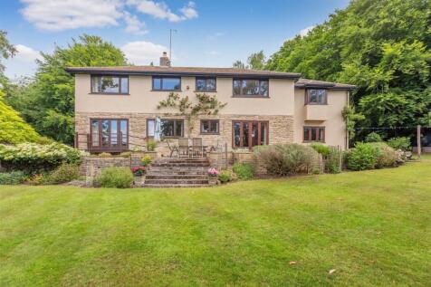 6 bedroom detached house for sale