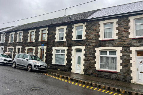 Queen Street,  Pontypridd, CF37 2 bed terraced house for sale