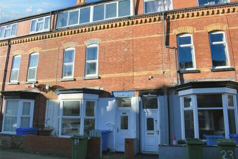 5 bedroom terraced house for sale