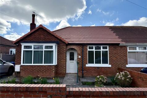 Applegarth Lane, Bridlington, East... 2 bed bungalow for sale