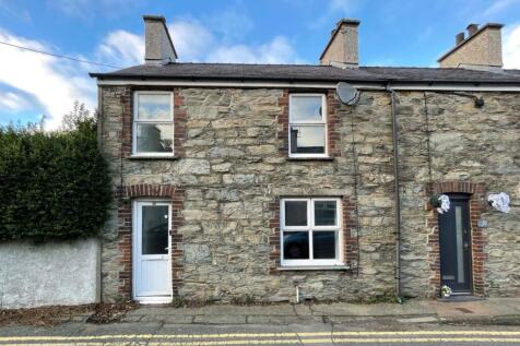 Park Terrace, Amlwch, Isle of... 3 bed end of terrace house for sale