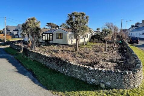 Chelford Close, Rhosneigr, Isle of... 3 bed bungalow for sale