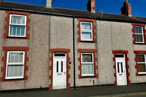 Kingsland Road, Holyhead, Isle of... 3 bed terraced house for sale