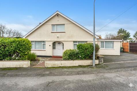 Gwel Y Don, Pentraeth, Isle Of... 4 bed bungalow for sale