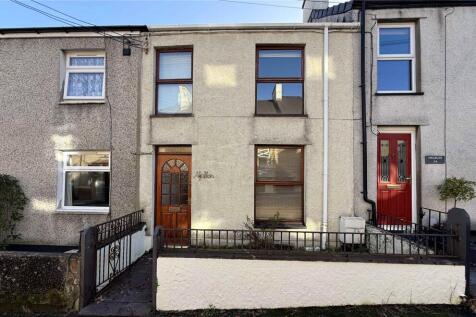 Newton Street, Llanberis, Caernarfon... 2 bed terraced house for sale