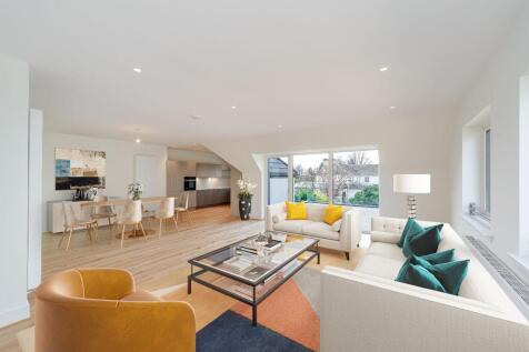 Apt. 10, 9 Barnton Avenue West... 3 bed penthouse for sale