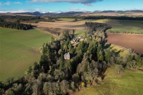 7 bedroom detached house for sale