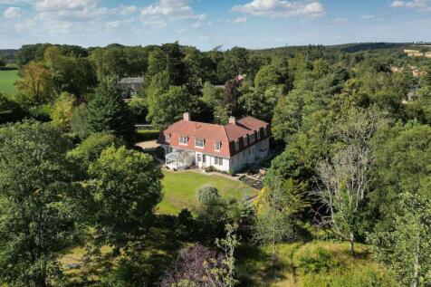 Broadwood, Edinburgh Road, Gifford... 7 bed detached house for sale