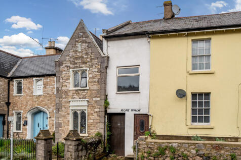 East Street, Newton Abbot, TQ12 2LD 2 bed terraced house for sale