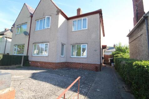 Marl Crescent, Llandudno Junction 3 bed semi