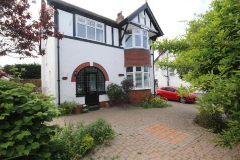 Llandudno Road, Rhos On Sea, Colwyn Bay 5 bed detached house for sale