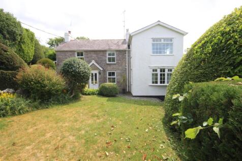 Dolwen Road, Llysfaen, Colwyn Bay 3 bed detached house for sale