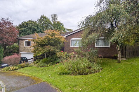 Sharon Avenue, Saddleworth, OL4 3 bed detached house for sale