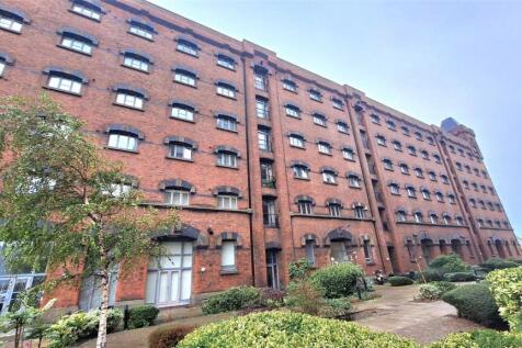 East Float, Birkenhead, Wirral, CH41 1 bed flat for sale