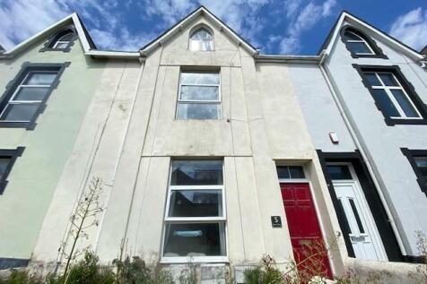 5 bedroom terraced house for sale