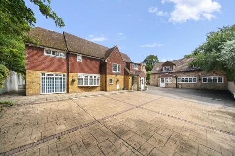 9 bedroom detached house for sale