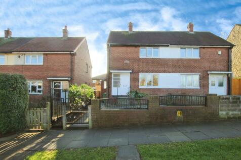 2 bedroom semi-detached house for sale